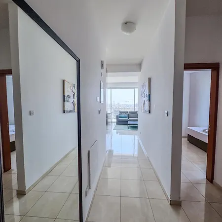 Stunning Sea & View - 3 Min Walk To Apartamento