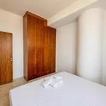 Apartment Stunning Sea & View - 3 Min Walk To *