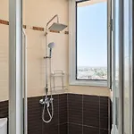 Apartment Stunning Sea & View - 3 Min Walk To