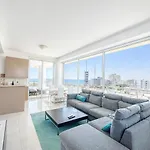 Stunning Sea & View - 3 Min Walk To