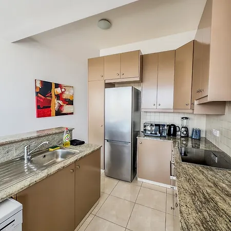 Stunning Sea & View - 3 Min Walk To Apartament