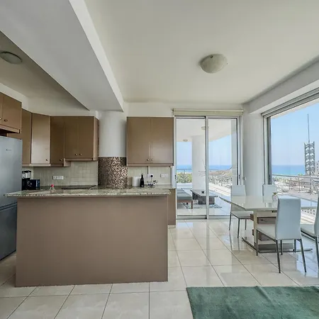 Apartament Stunning Sea & View - 3 Min Walk To