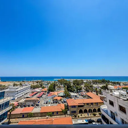 Top-rated Premium Sea View, Sunrise & Sunset 2-bdr In Tallest Building In - 3 Min Walk To Beach, By Blue Palm Living Λάρνακα