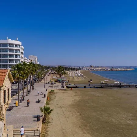 Apartment Stunning Sea & View - 3 Min Walk To