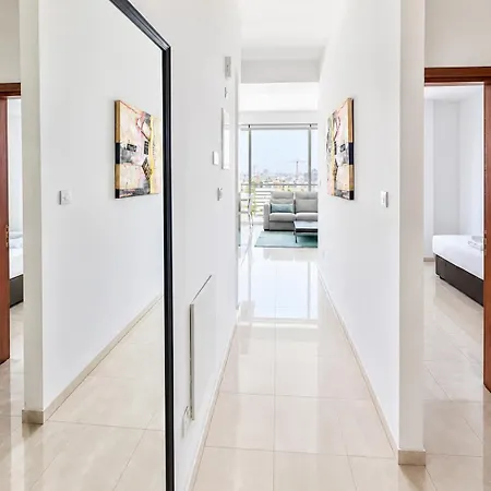 Lägenhet Rated - Premium Seaview 2-bdr-apt In Tallest Building In - 2 Min Walk To