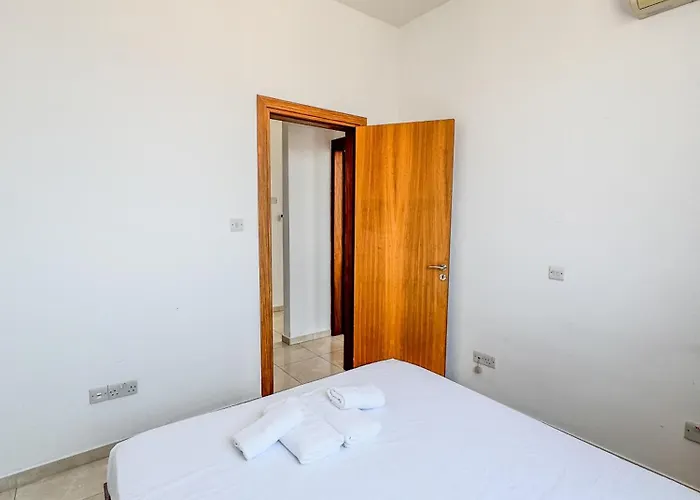 Stunning Sea & View - 3 Min Walk To アパート *